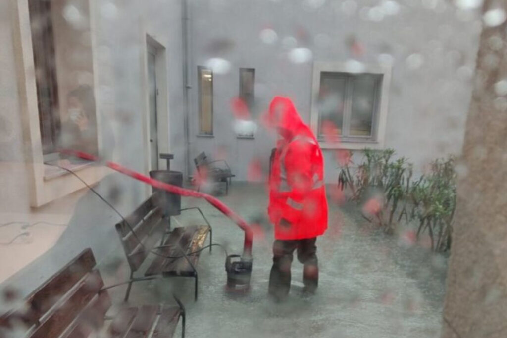 Κάρπαθος και Κάσος στο έλεος της κακοκαιρίας – Πλημμύρες, προβλήματα και εγκλωβισμοί
