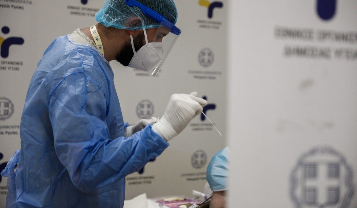 Κρούσματα σήμερα 10/12: 11 περιοχές με τριψήφιο αριθμό – Ο χάρτης της Ελλάδας