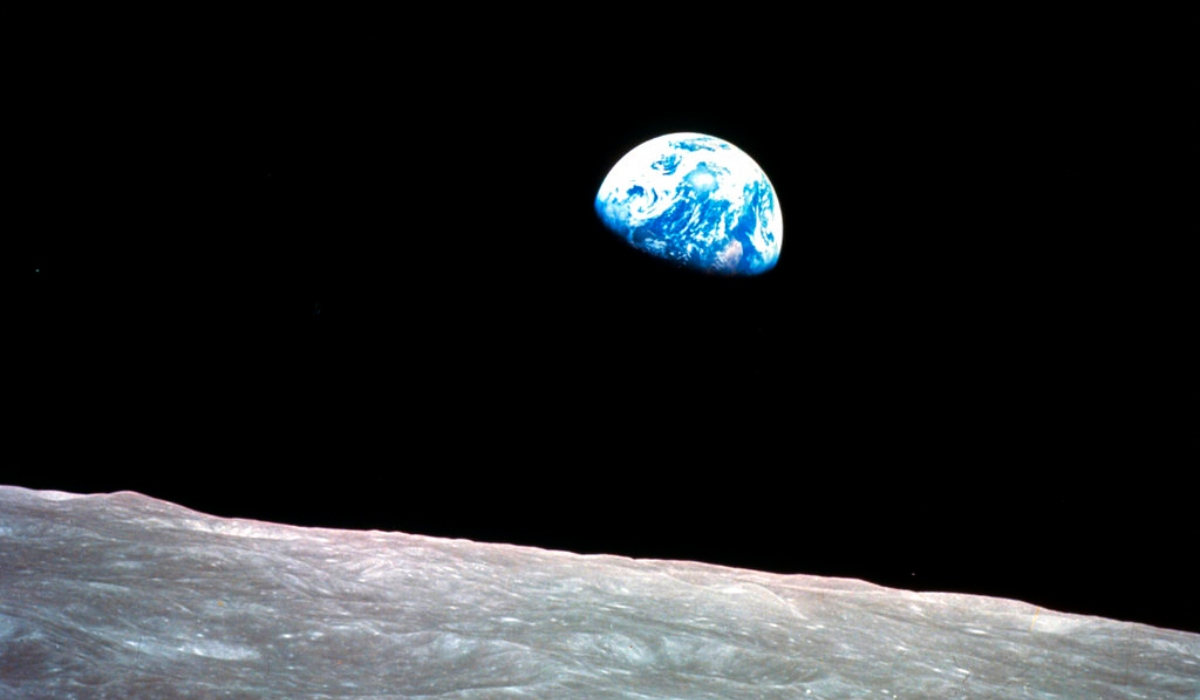 Earthrise: Η ιστορική φωτογραφία της NASA που πυροδότησε το περιβαλλοντικό κίνημα
