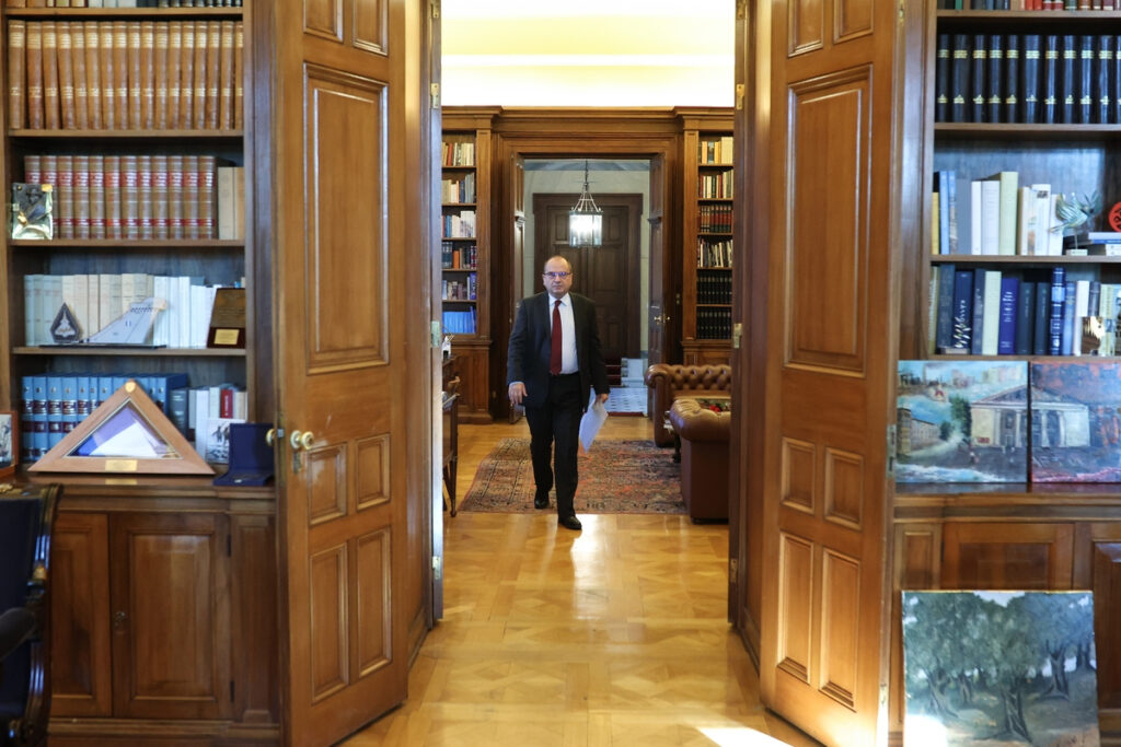 Απάντηση Ράμμου: Ουδέποτε ζήτησε να με συναντήσει ο Κυριάκος Μητσοτάκης