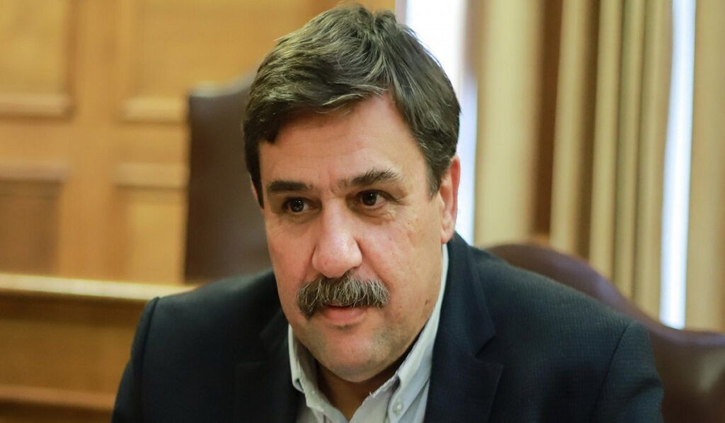 Ξανθός κατά Μητσοτάκη: Oμολογεί την αποτυχία της κυβέρνησης στην διαχείριση της πανδημίας