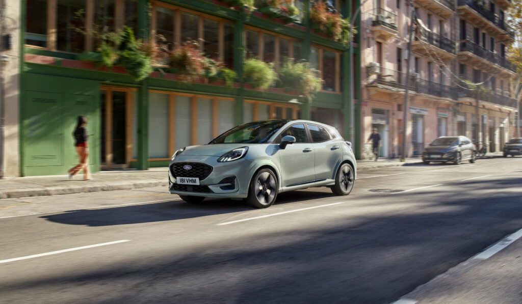 Νέο Ford Puma: Δυναμικό και σπορ στυλ με άνεση, πολυτέλεια και τεχνολογίες αιχμής