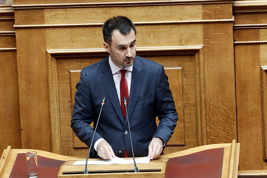 Χαρίτσης: Καταρρέει η θεωρία περί σκευωρίας για τη Novartis