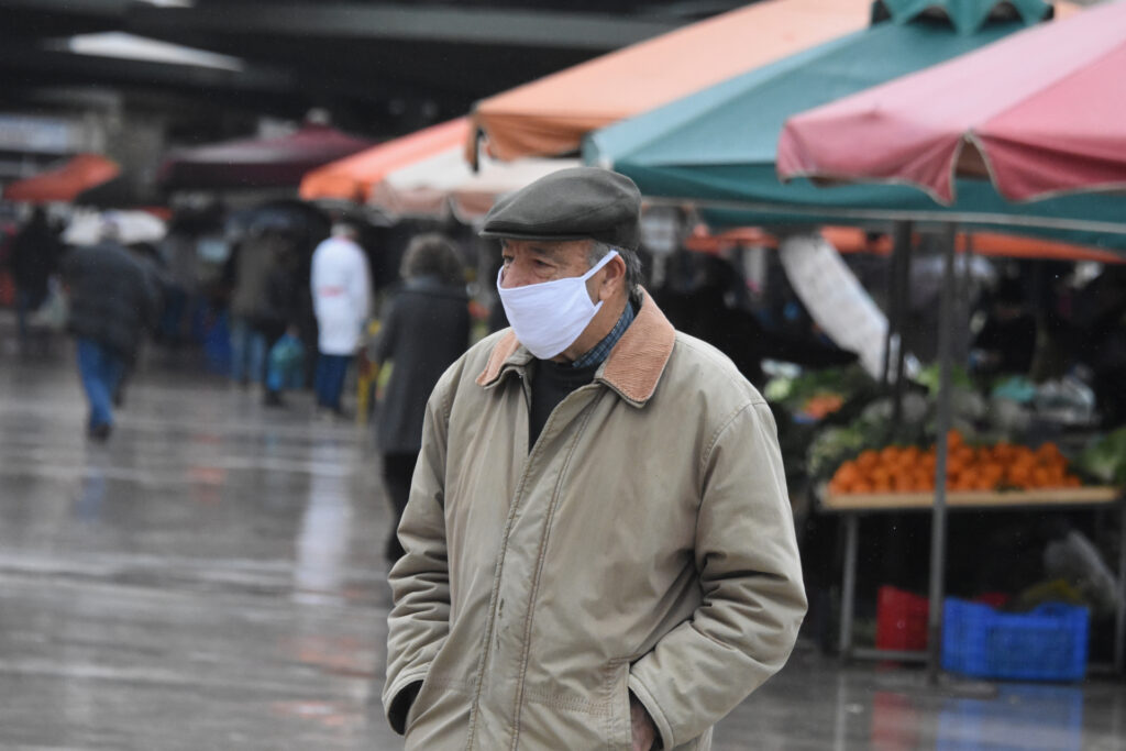 Πρόστιμα σε όσους δε τηρούν το μέτρο της χρήσης μάσκας