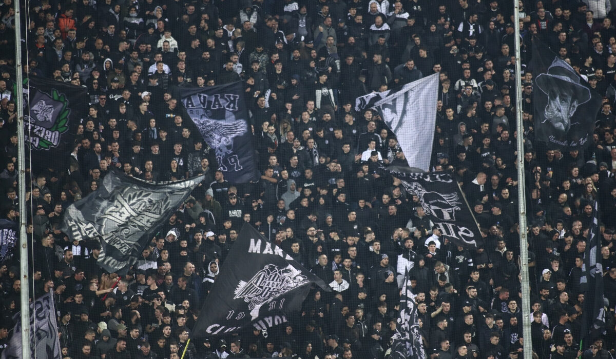 Συγκέντρωση οπαδών ΠΑΟΚ παρά την απαγόρευση της ΕΛΑΣ: «Είμαστε ο Βορράς και την Κυριακή γιορτάζουμε»