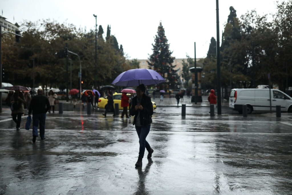 Ραγδαία αλλαγή του καιρού: Κακοκαιρία με καταιγίδες και χαλάζι τις επόμενες ώρες