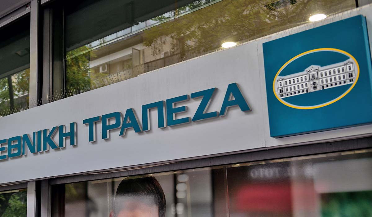 Εθνική αναλγησία: Πετάνε έξω από το σπίτι της δημοσιογράφο για 15.000 ευρώ