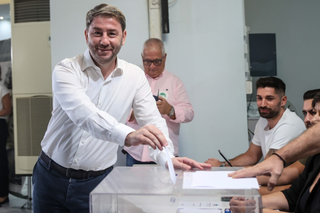 Εκλογές ΠΑΣΟΚ – Αποτελέσματα: Θρίαμβος Ανδρουλάκη στην Κρήτη – Συγκέντρωσε ποστοστό 82%