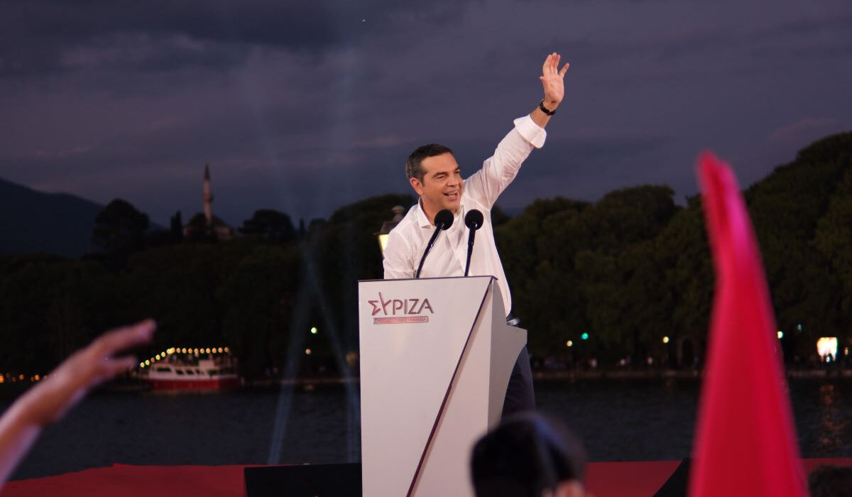 Τσίπρας από τα Γιάννενα: Μας ζητάγανε δηλώσεις εθνικοφροσύνης ενώ ο δικός τους έκανε δηλώσεις για Τούρκους της Δυτικής Θράκης