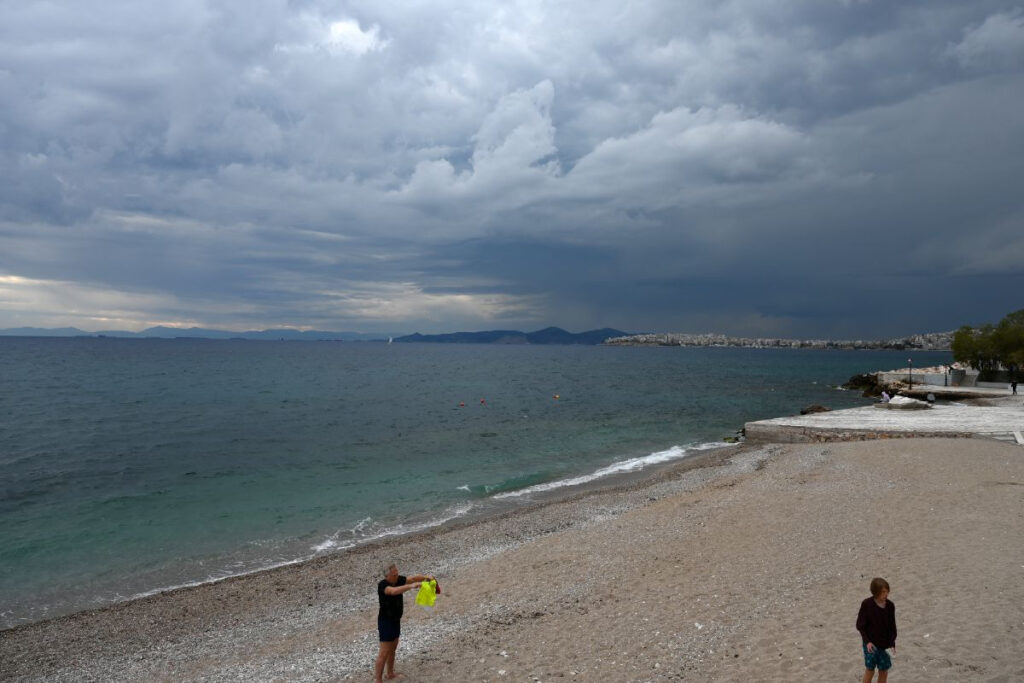 Νέος γύρος με καταιγίδες σε λίγες ώρες – Τι θα γίνει στην Αττική