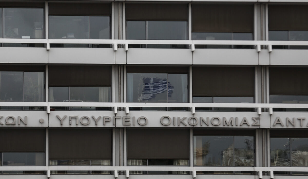 Αλλαγές στις ΔΕΚΟ, μικρές ΔΕΗ και Εθνικό Επενδυτικό Ταμείο – Το σχέδιο της κυβέρνησης