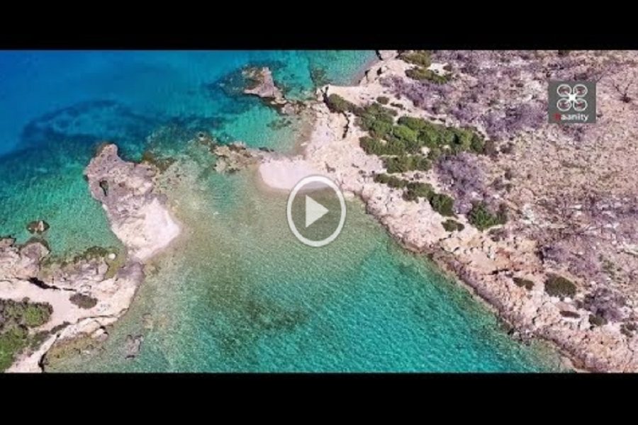 Η φυσική πισίνα στο Πόρτο Χέλι