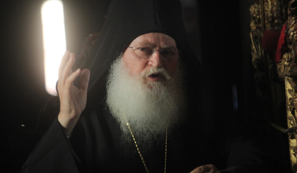 Ηγούμενος Εφραίμ: Δύσκολες ώρες στον Ευαγγελισμό μετά το σηπτικό σοκ