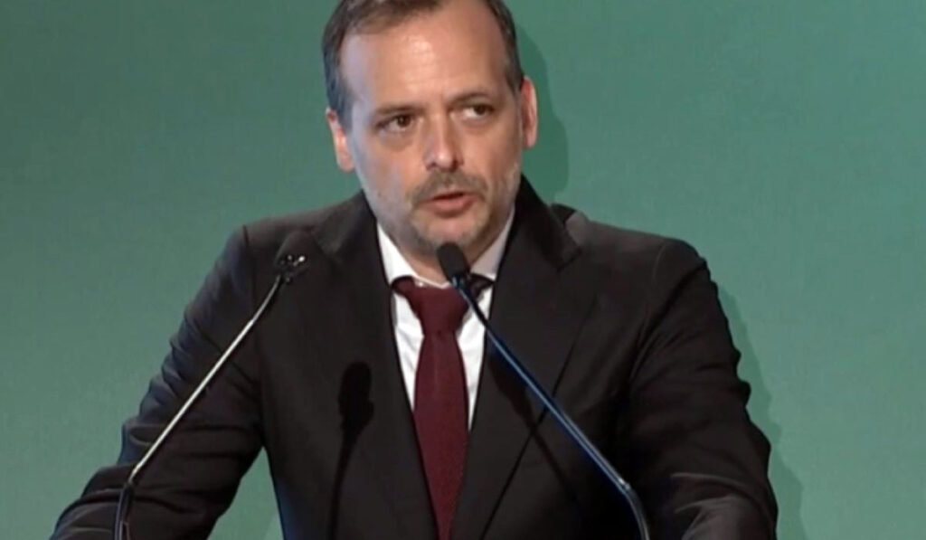 Χάρης Δούκας: Η νέα επιλογή Ανδρουλάκη για τον Δήμο Αθηναίων;