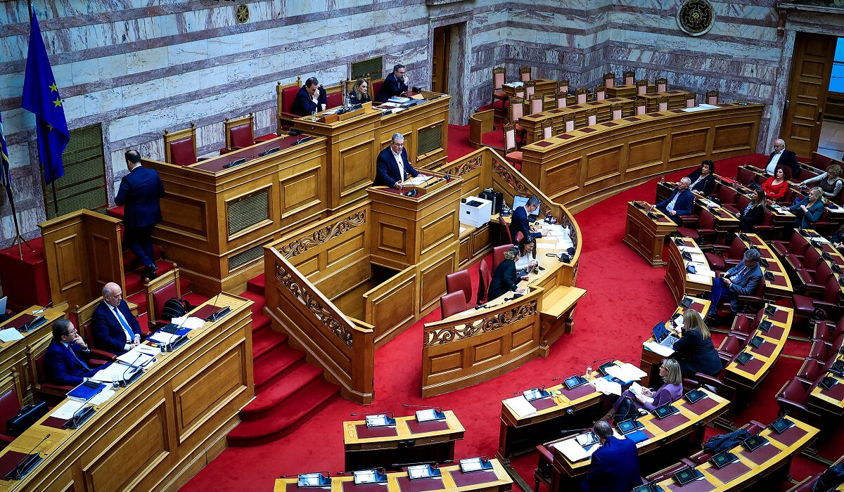Τέμπη: Άμεση διεξαγωγή προ ημερησίας διάταξης συζήτηση στη Βουλή ζήτησε το ΚΚΕ