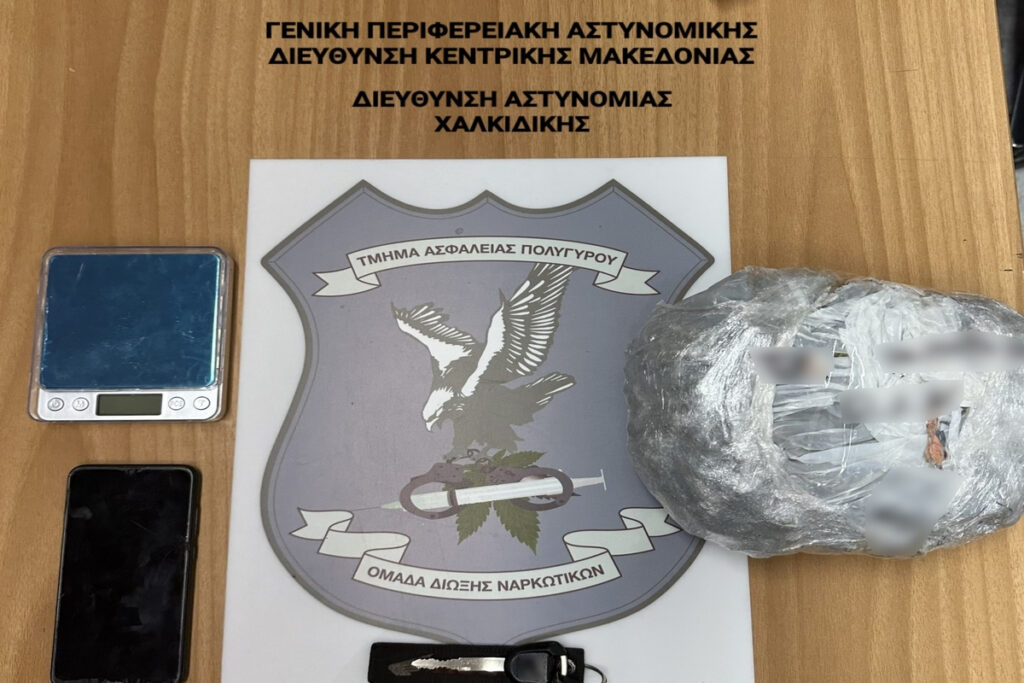 Χαλκιδική: 16χρονος πήδηξε από μοτοσικλέτα εν κινήσει για να μην συλληφθεί αλλά τελικά πιάστηκε