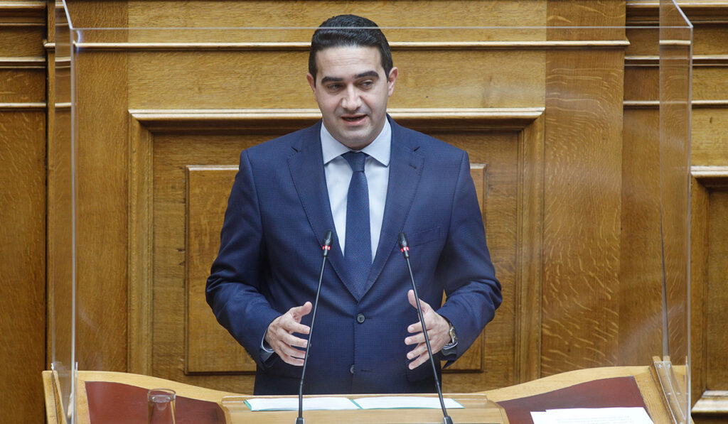 Την τροπολογία του ΠΑΣΟΚ για την προστασία της πρώτης κατοικίας παρουσίασε στη Βουλή ο Κατρίνης