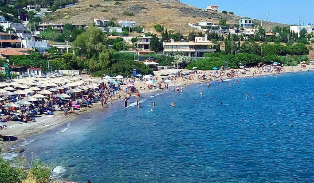 Η παραλία της Αττικής με το προβοκατόρικο όνομα
