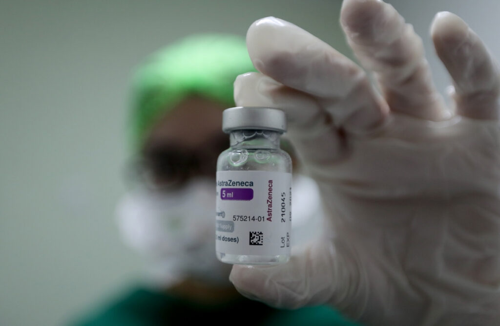 Συμφωνία ΕΕ – AstraZeneca για 200 εκατoμμύρια δόσεις εμβολίου