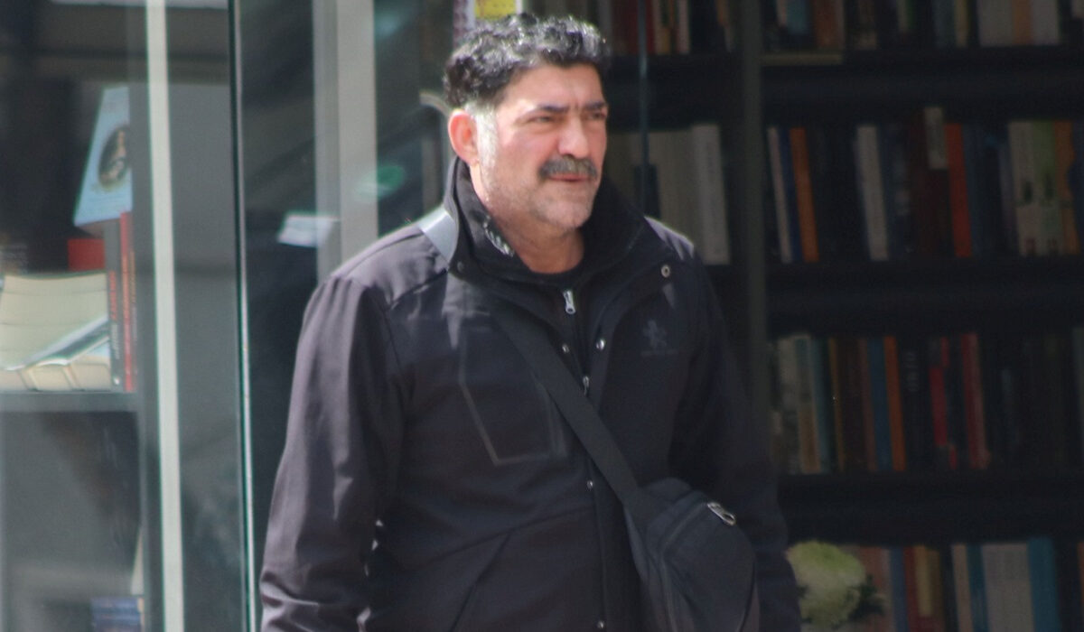 Μιχάλης Ιατρόπουλος: Στο νοσοκομείο ο ηθοποιός – Αναβολή παραστάσεων στο θέατρο