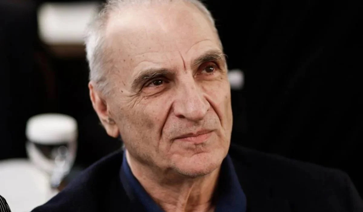 Γιώργος Βαρεμένος: Οι Εμίρηδες, το κύπελλο της Αργεντινής και οι θεοί του ποδοσφαίρου