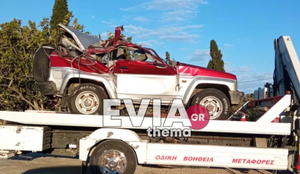 Συγκλονιστικό τροχαίο στην Κάρυστο: Τρακτέρ συνέθλιψε αυτοκίνητο – Σοβαρά τραυματίες πατέρας και γιος