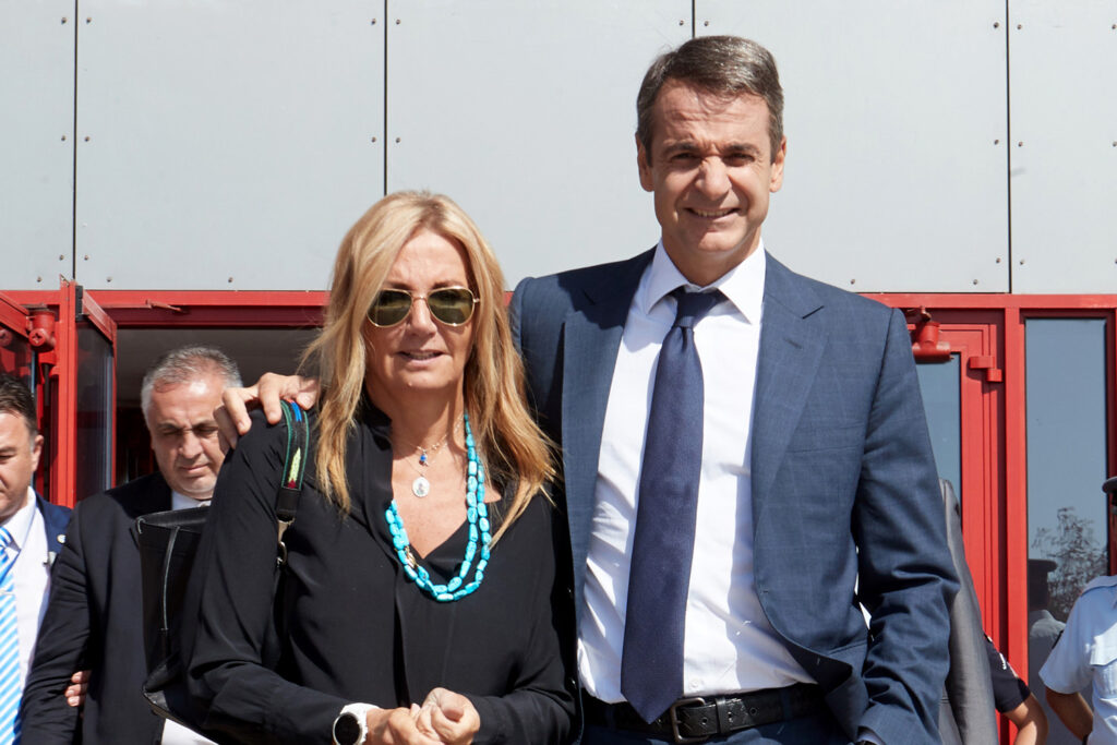 Ταξίδι χωρίς τον Κυριάκο για την Μαρέβα