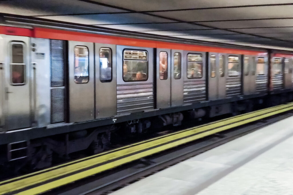 Μετρό: Συμμετέχει με στάσεις εργασίας στην απεργία – Ποιες ώρες θα γίνονται τα δρομολόγια
