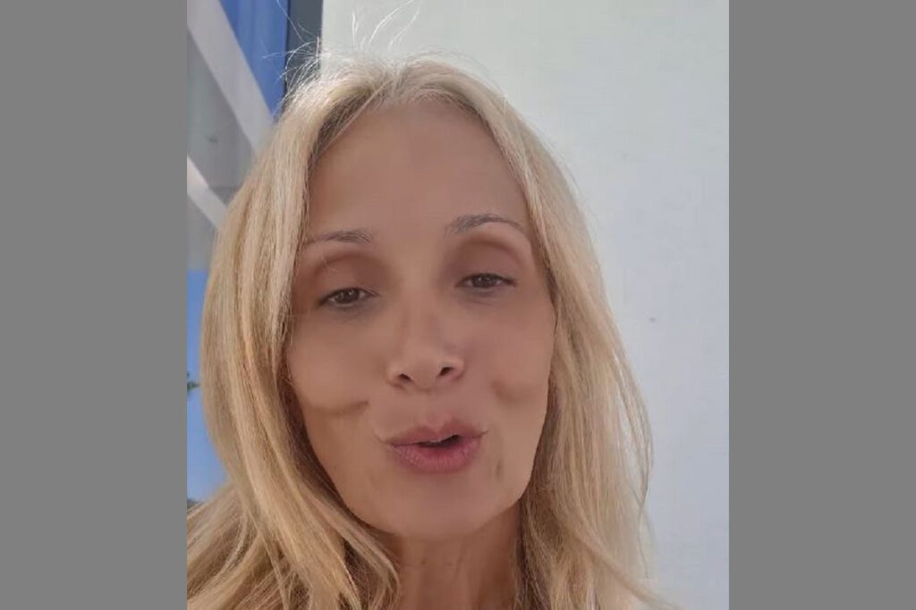 Ναταλί Κάκκαβα – Έξαλλη με τα σχόλια που ακούει: «Ρε, δεν ντρέπεστε βρε ξεφτίλες…»