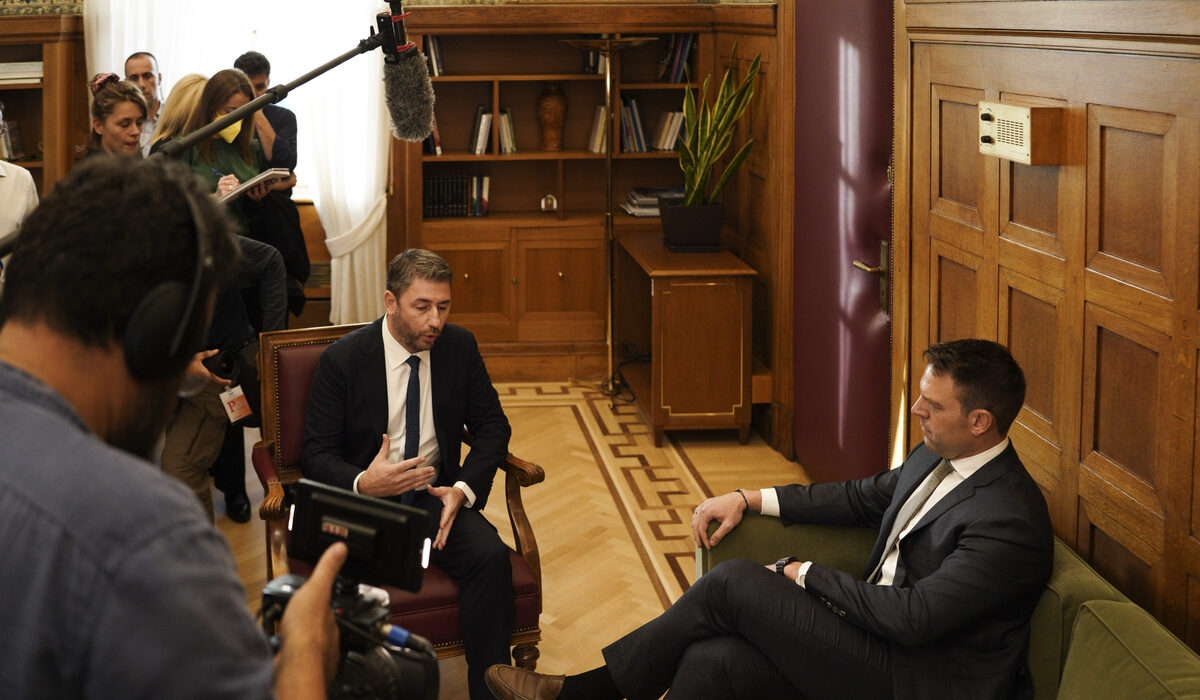 Ανδρουλάκης: Συμφωνία με Κασσελάκη για άπλετο φως στην τραγωδία των Τεμπών και στην υπόθεση των υποκλοπών