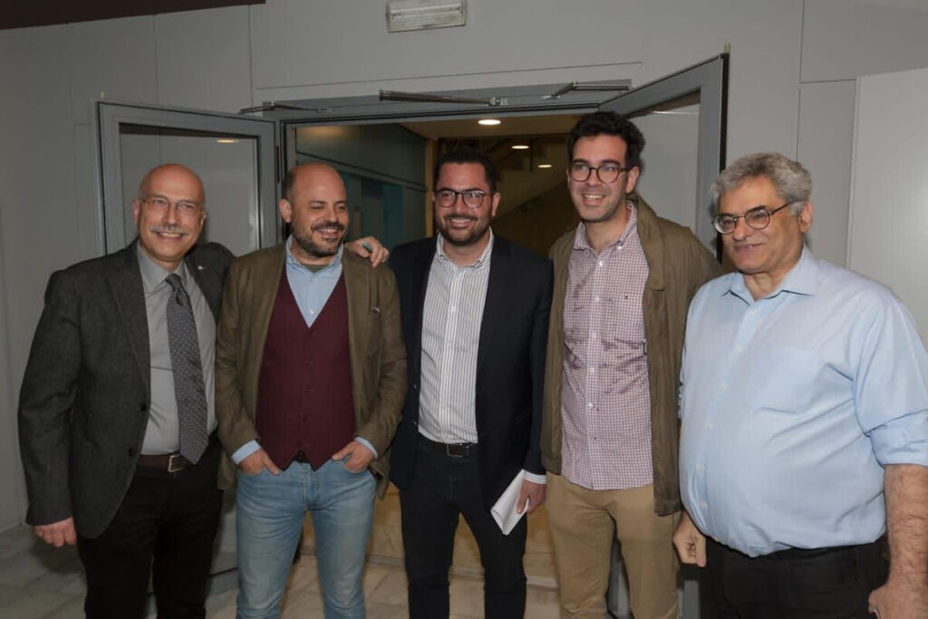 Συνάντηση με υψηλό συμβολιασμό σε εκδήλωση για την Κεντροαριστερά