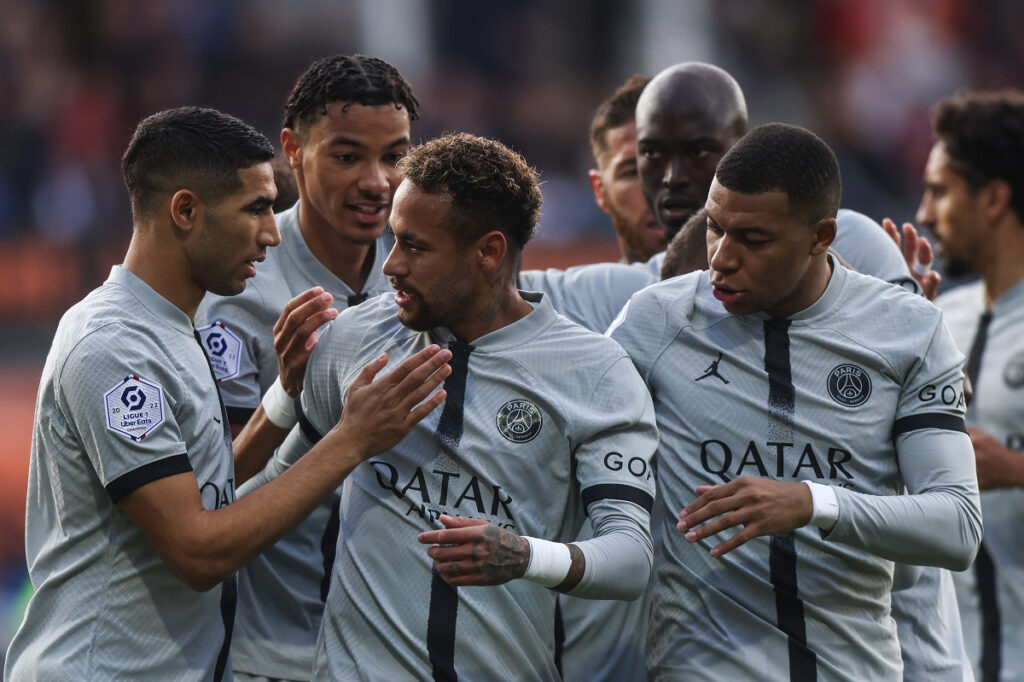 Liberation: Η Paris Saint Germain,το λόμπι του Κατάρ στη Γαλλία και ο Σαρκοζί