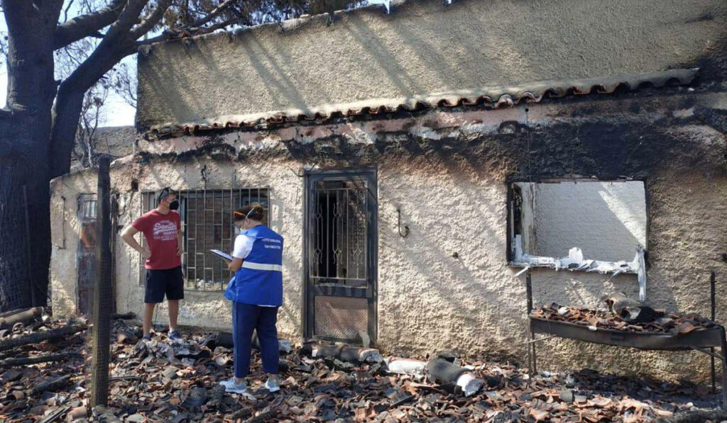 Ξεκίνησε η καταγραφή των ζημιών από τις καταστροφικές πυρκαγιές