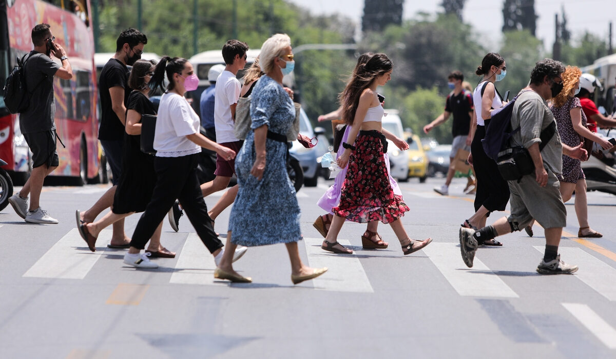 Πού εντοπίστηκαν τα 5.610 κρούσματα σήμερα: 3.247 στην Αττική – Όλες οι περιοχές