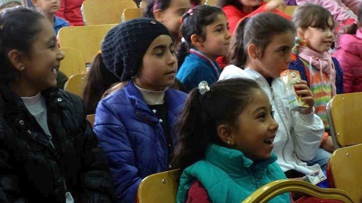 Καβάλα: Γιατροί εμβολίασαν προσφυγόπουλα κόντρα στο νόμο