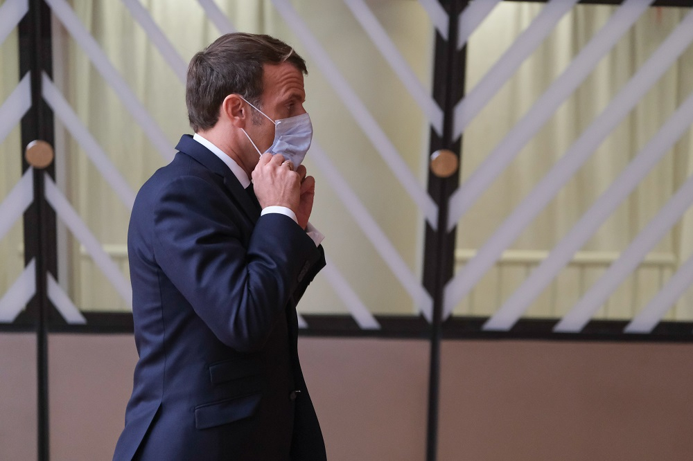 Κορονοϊός: Διάγγελμα Μακρόν – Έρχονται επιπλέον μέτρα περιορισμού