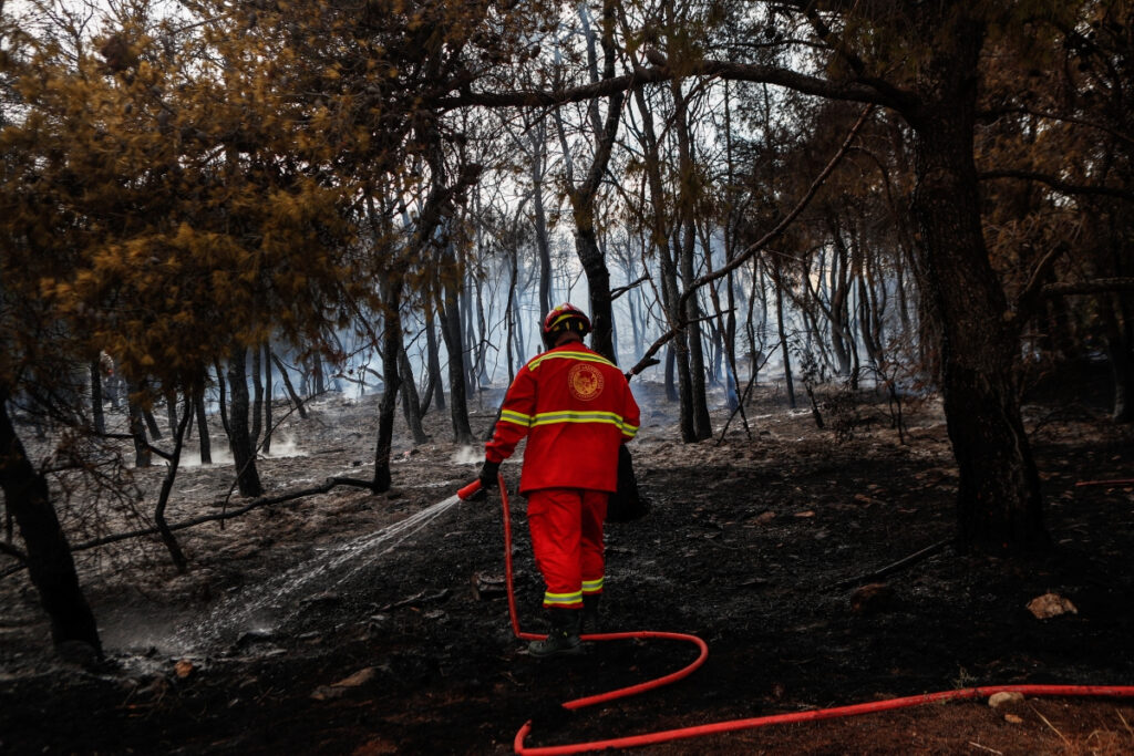 Φωτιά στα Γλυκά Νερά: Ποινική δίωξη σε βάρος του χειριστή του drone