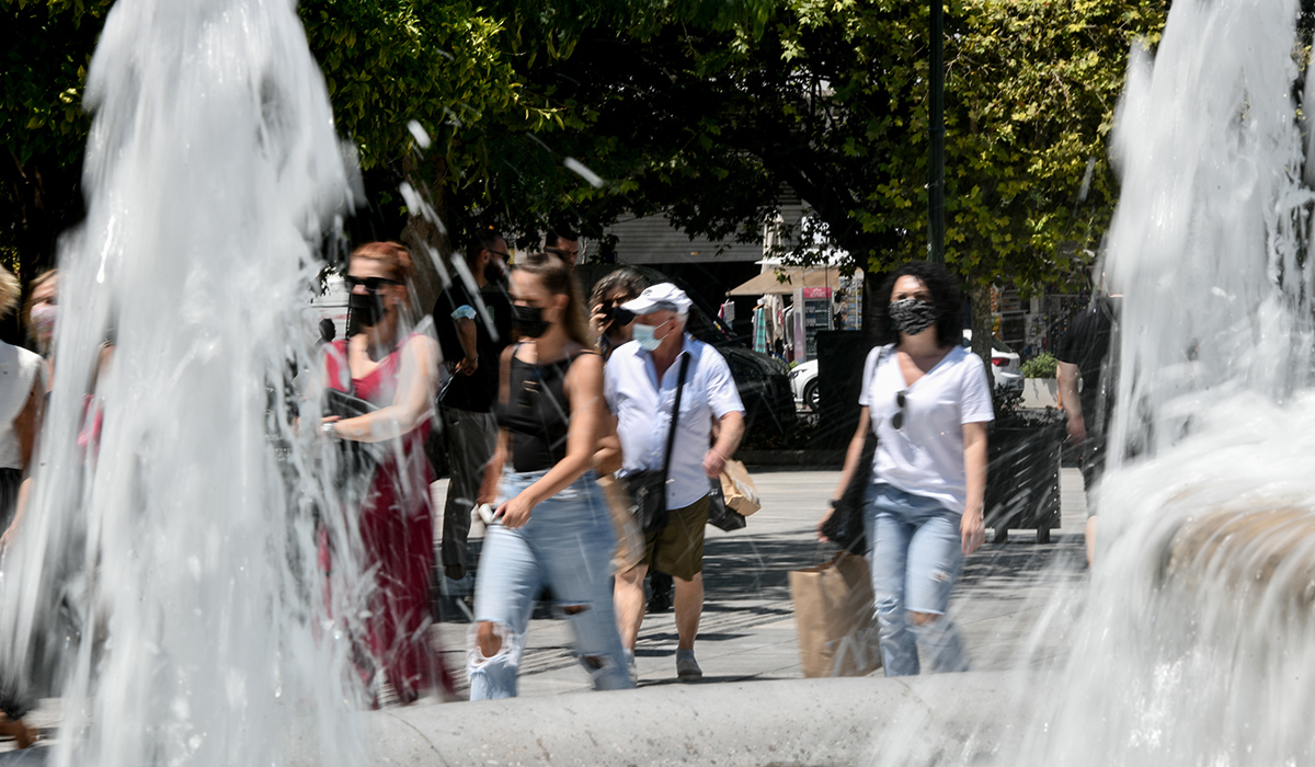 Στις 10-12 Αυγούστου προβλέπει την κορύφωση του τέταρτου κύματος ο Σαρηγιάννης