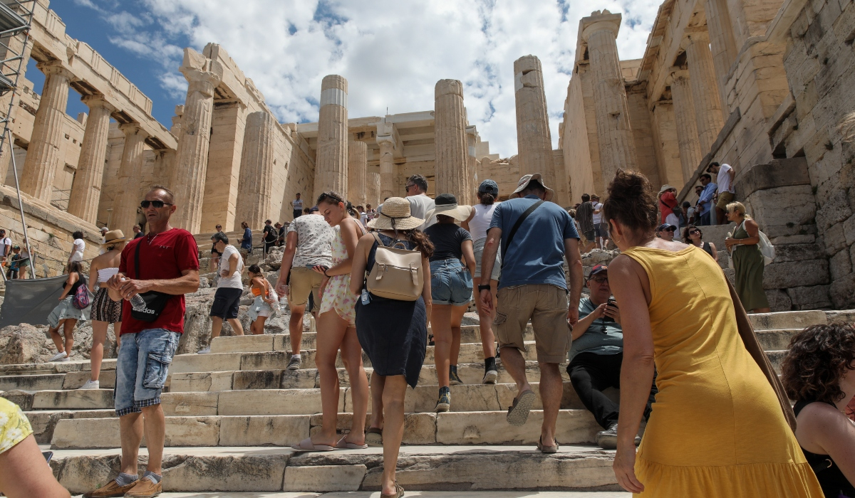 Πάνω από 120.000 κρούσματα την εβδομάδα 25 – 31 Ιουλίου – Η ανακοίνωση του ΕΟΔΥ