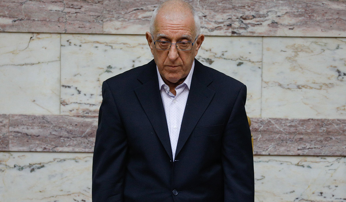 Νικήτας Κακλαμάνης: Ξεμπρόστιασμα