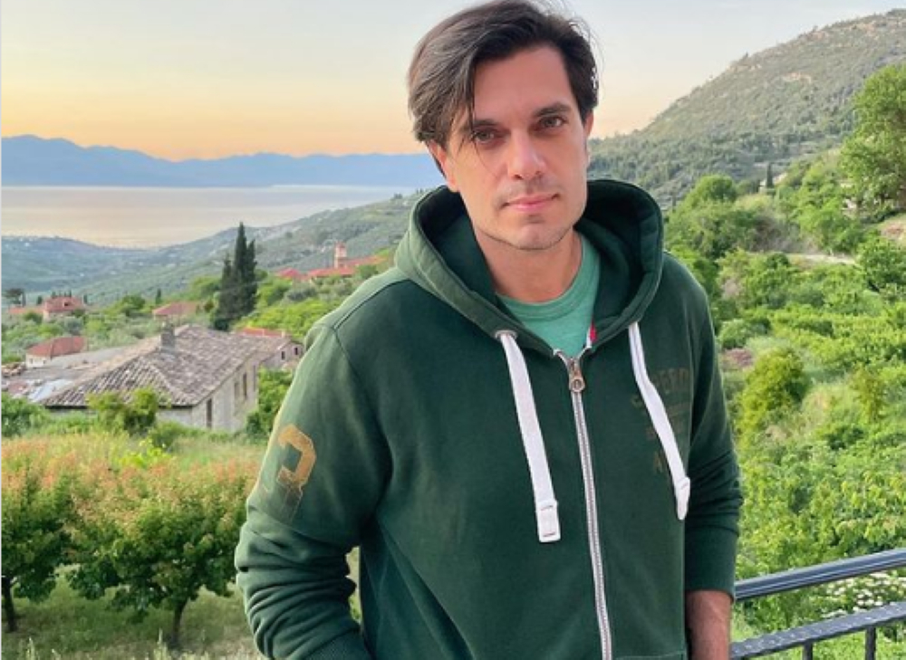 Μύρωνας Στρατής: Ντύνεται γαμπρός ένα χρόνο μετά τη γέννηση του γιου του