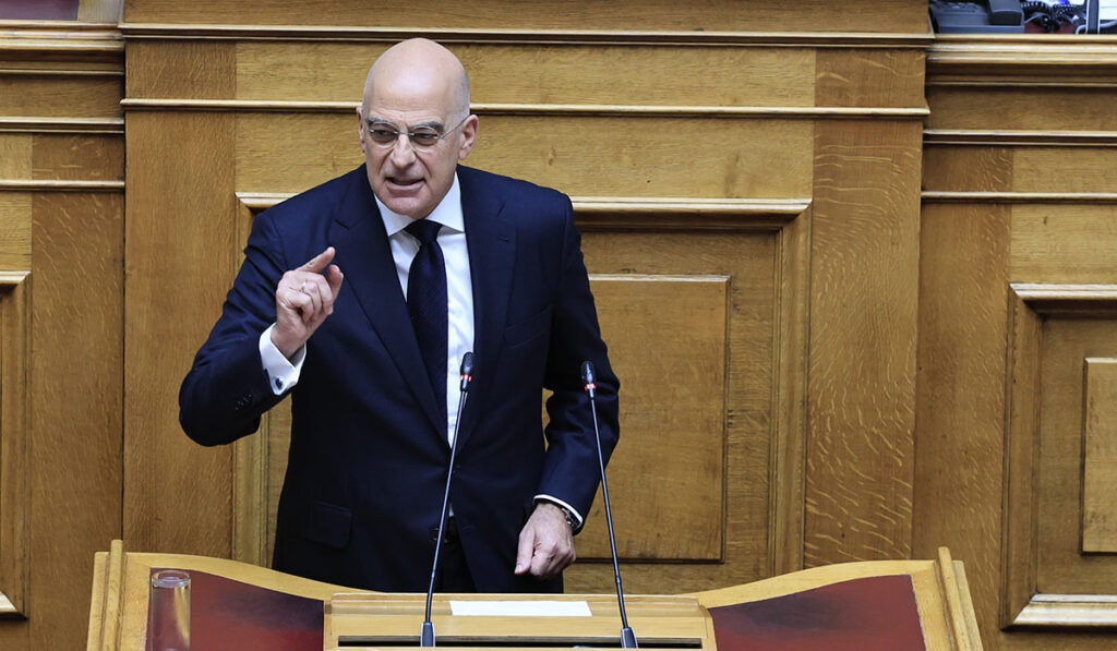 Θόλο αντί-drone για τις Ένοπλες Δυνάμεις εξήγγειλε ο Δένδιας