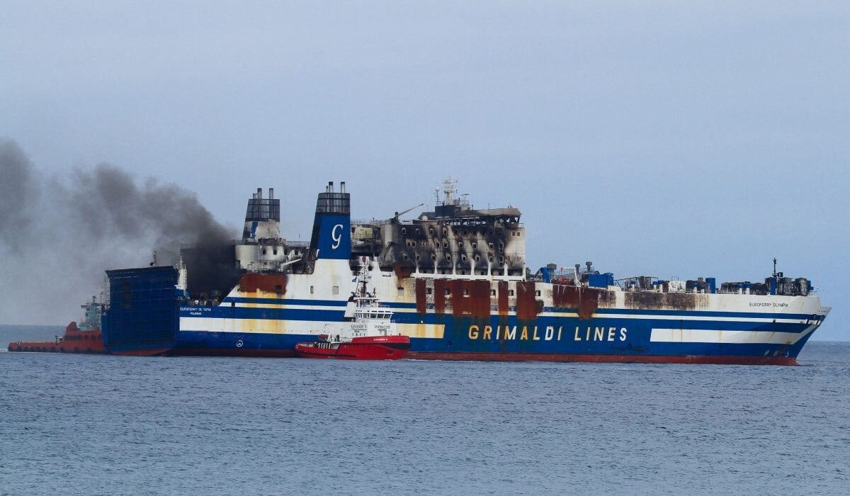 Euroferry Olympia: Τραγωδία με έναν Έλληνα οδηγό – Συνεχίζονται οι έρευνες για ακόμα 10 αγνοούμενους