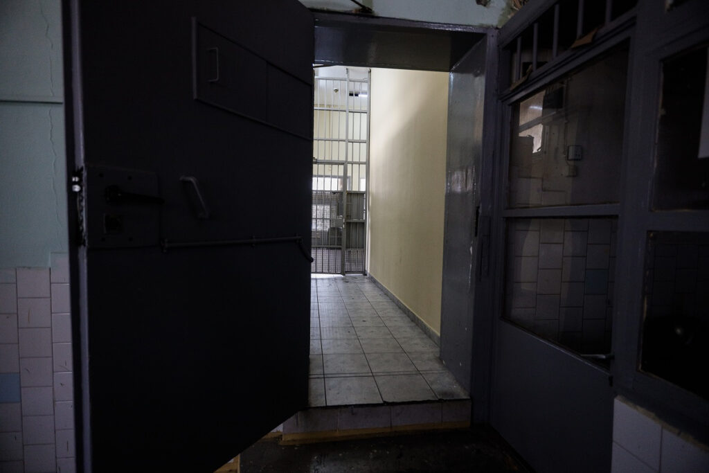 Αποφυλακίζεται το μοντέλο που είχε συλληφθεί με κοκαΐνη – Η δήλωση του Αλέξη Κούγια