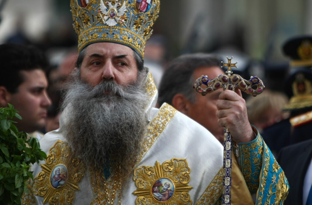 Μητροπολίτης Πειραιώς Σεραφείμ: Όσοι ψηφίσουν τον γάμο ομοφυλόφιλων να μην ξαναέρθουν στις εκκλησίες