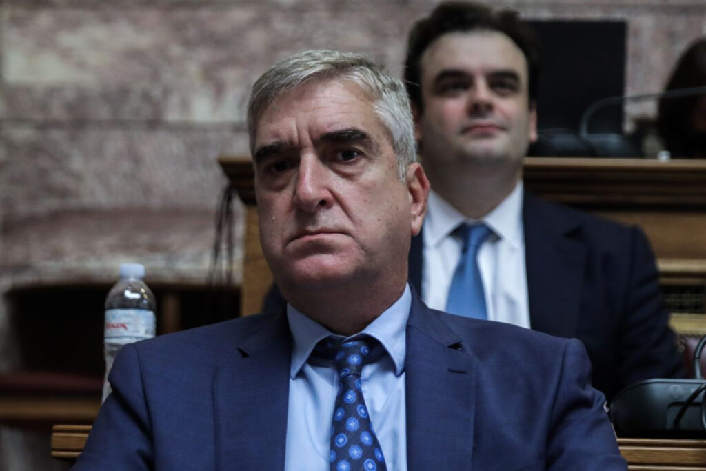 Κυνικός και αμετανόητος ο Κοντολέων: Θα παρακολουθούσα ξανά τον Ανδρουλάκη