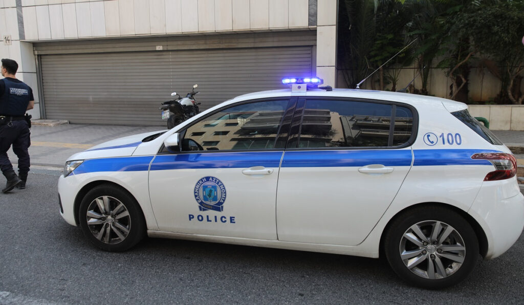 ΕΛΑΣ: Συλλήψεις διακινητών μεταναστών σε Έβρυ, Ροδόπη και Ξάνθη