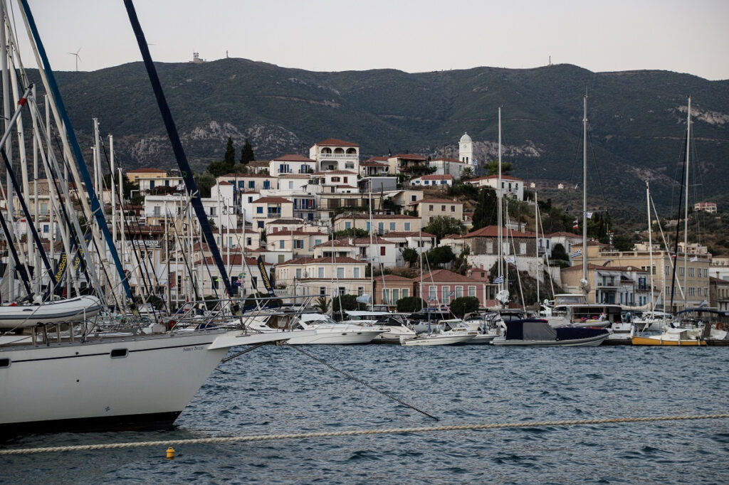 Πόρος: Ανακρίνονται από την ΕΥΠ οι Τούρκοι που συνελήφθησαν για κατασκοπεία – Πώς εντοπίστηκαν