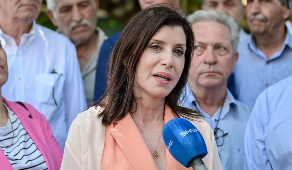 Άννα Μισέλ Ασημακοπούλου: Ανηθικότητα