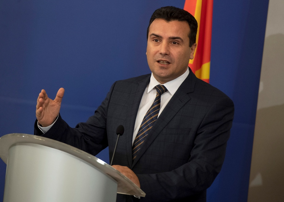 Κομισιόν: Πιθανή η αποσύνδεση της ενταξιακής πορείας της Β. Μακεδονίας από της Αλβανίας